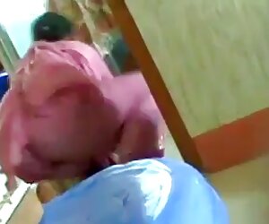 Her şeyden önce, bir gencin kamerası türkce konuşmalı seks porno