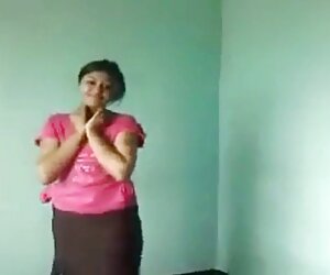 O 70 konuşmalı türkçe sex yıl alır.