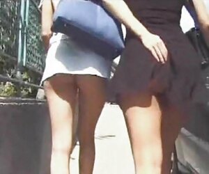 Esnek babe mastürbasyon konusmali seks ve spekulum kullanarak